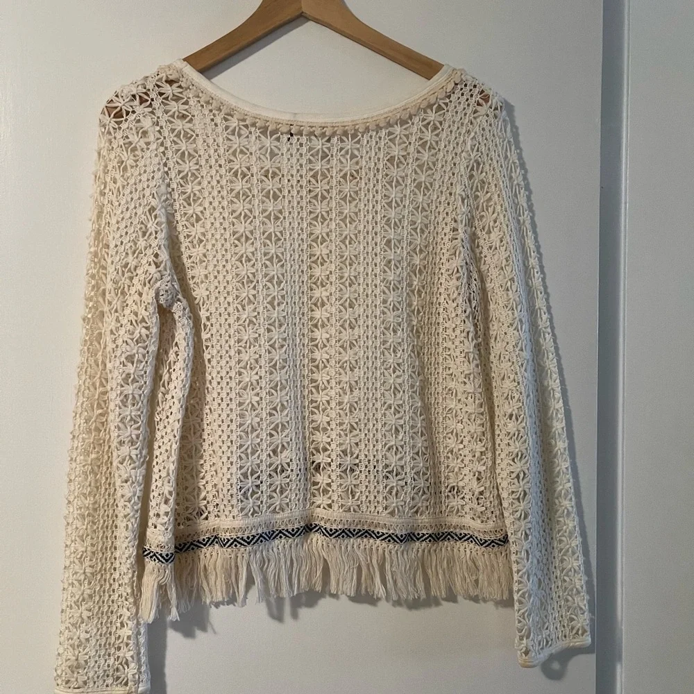 Chic Cream Crochet Fringe Blouse - Picture 4 of 4